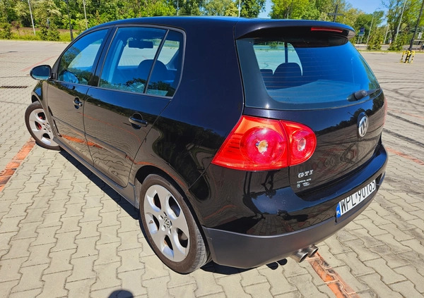 Volkswagen Golf cena 27600 przebieg: 180000, rok produkcji 2004 z Suraż małe 254